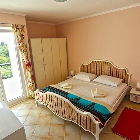 Tatil Evi Exclusive In Ilipi With Private Pool *